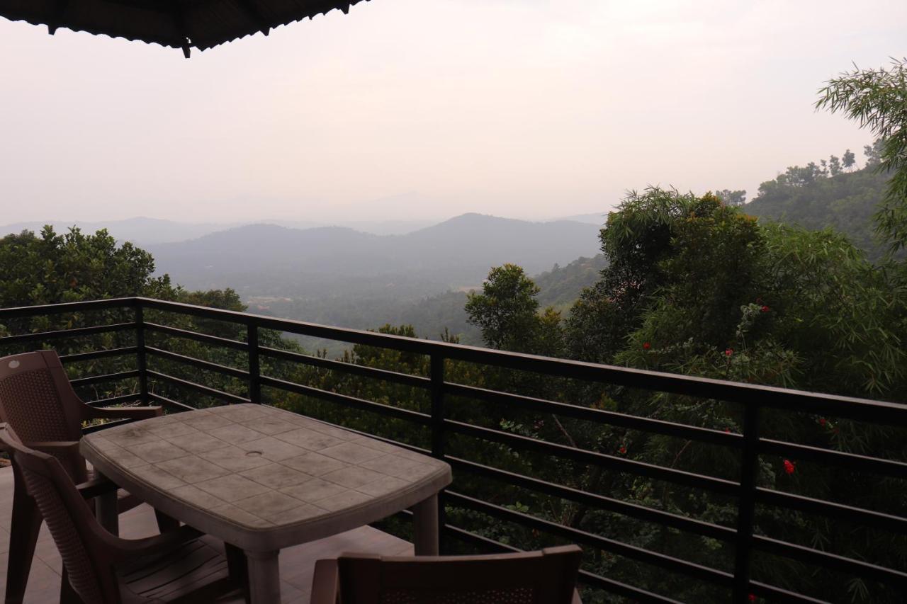 Coorg Nature Breeze Home Stay Madikeri Ngoại thất bức ảnh