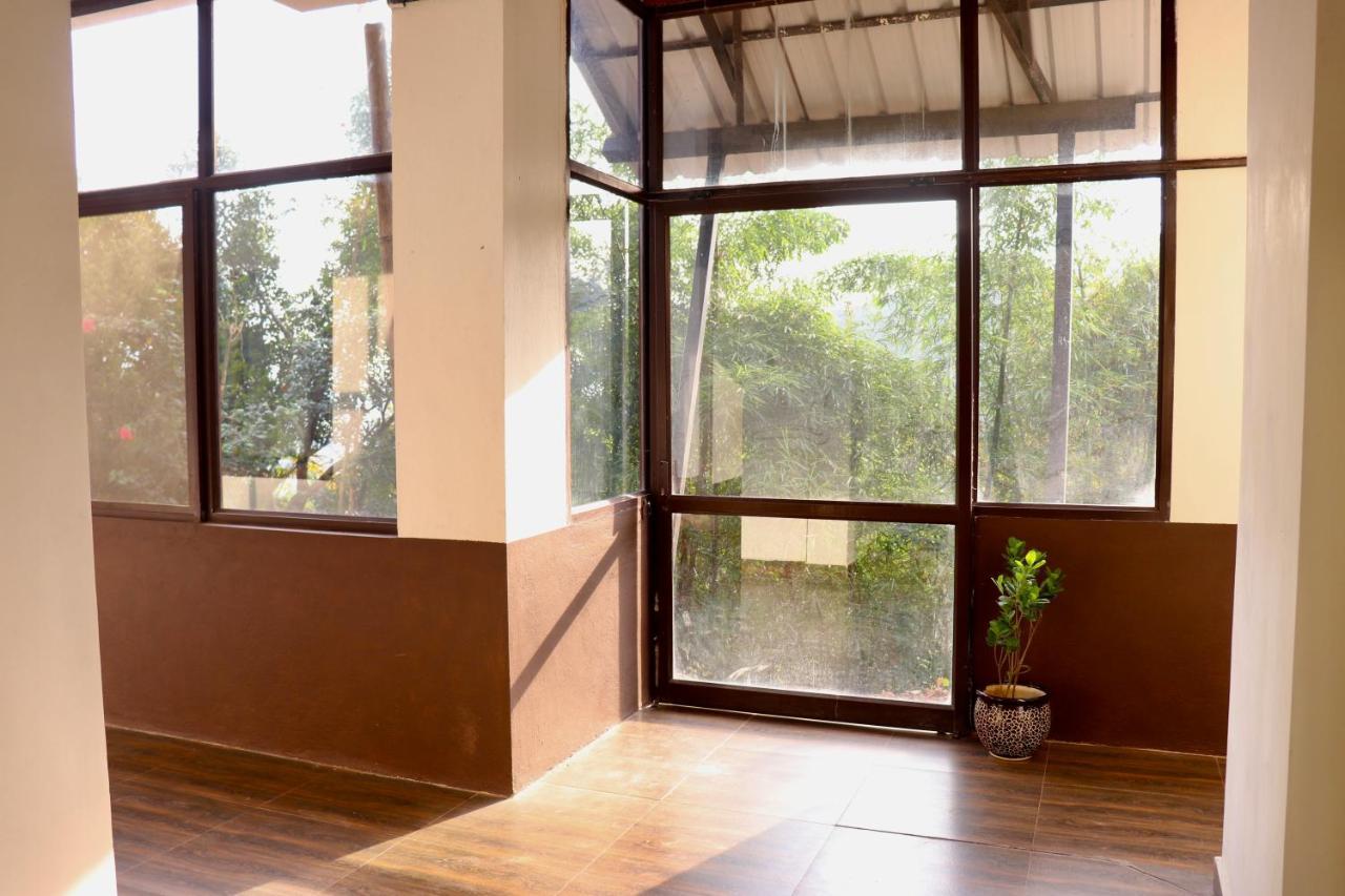 Coorg Nature Breeze Home Stay Madikeri Ngoại thất bức ảnh