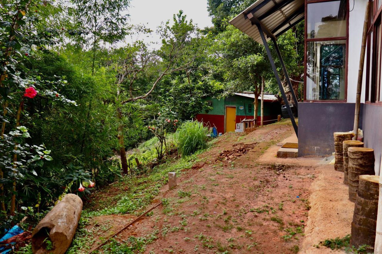Coorg Nature Breeze Home Stay Madikeri Ngoại thất bức ảnh